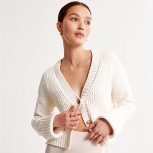 Abercrombie & Fitch Cream Textured Cardigan